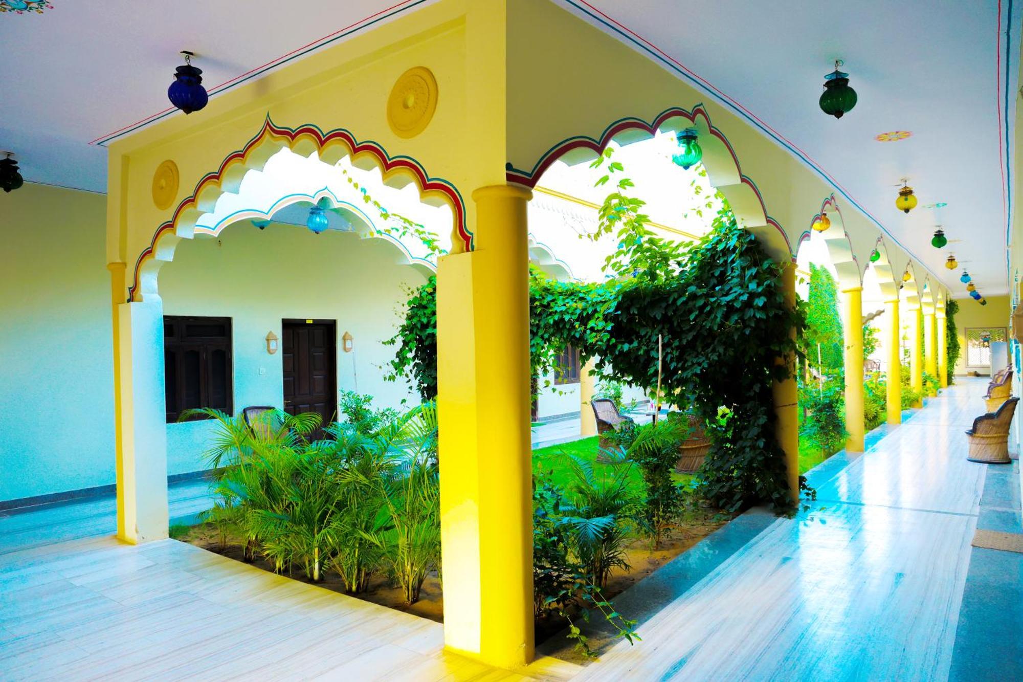 Hotel Mewad Haveli Пушкар Екстер'єр фото