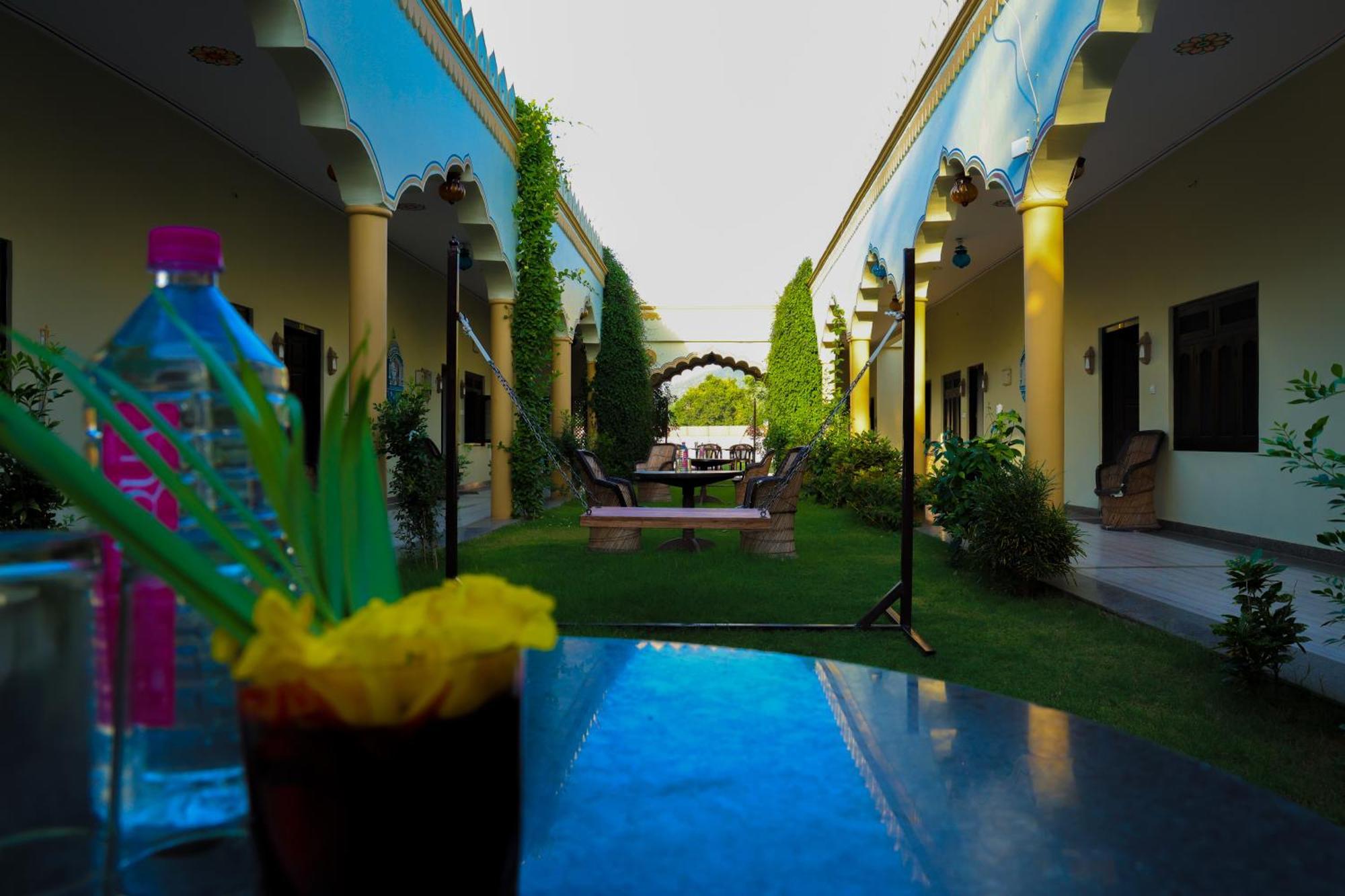 Hotel Mewad Haveli Пушкар Екстер'єр фото