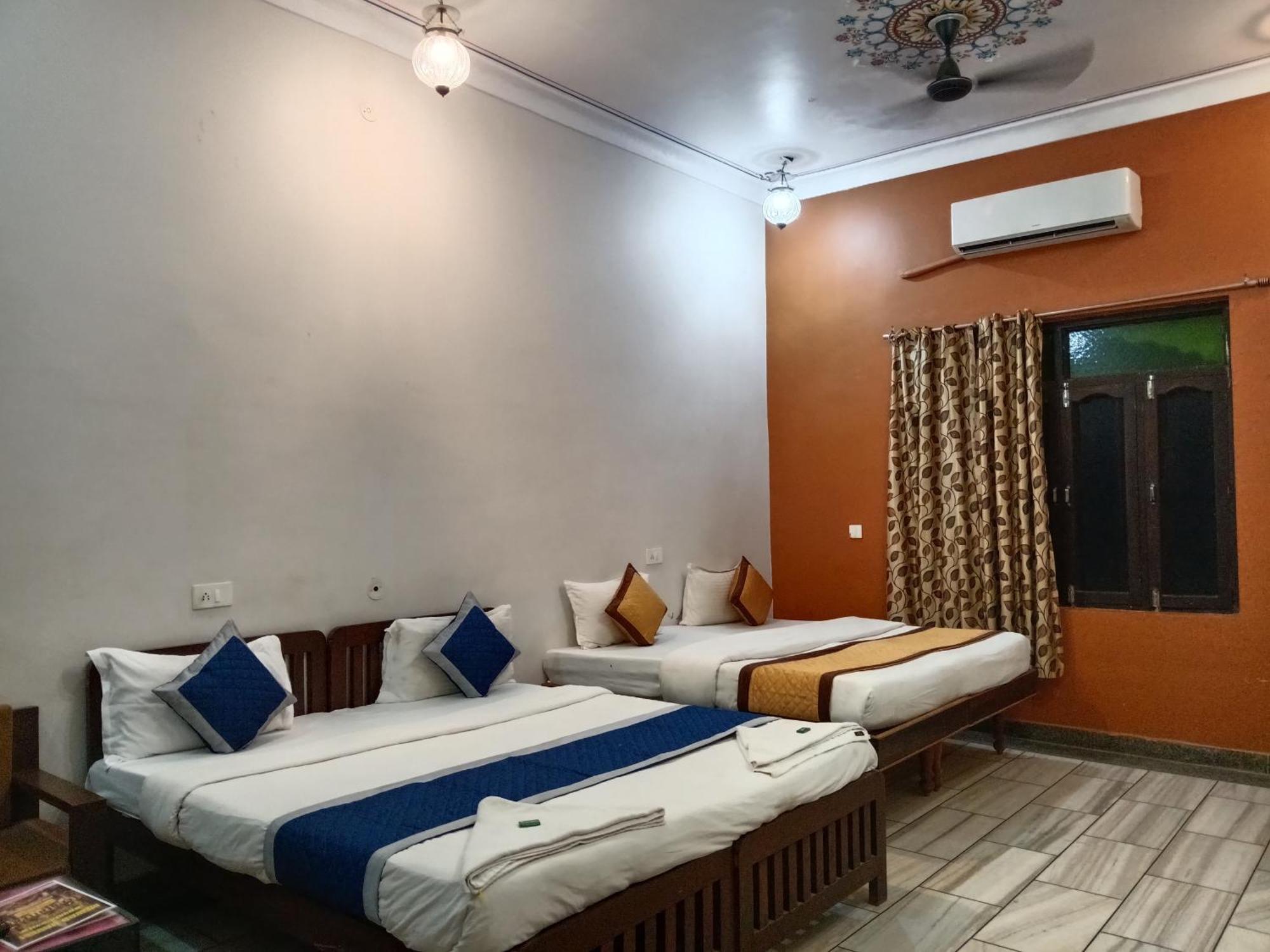 Hotel Mewad Haveli Пушкар Екстер'єр фото