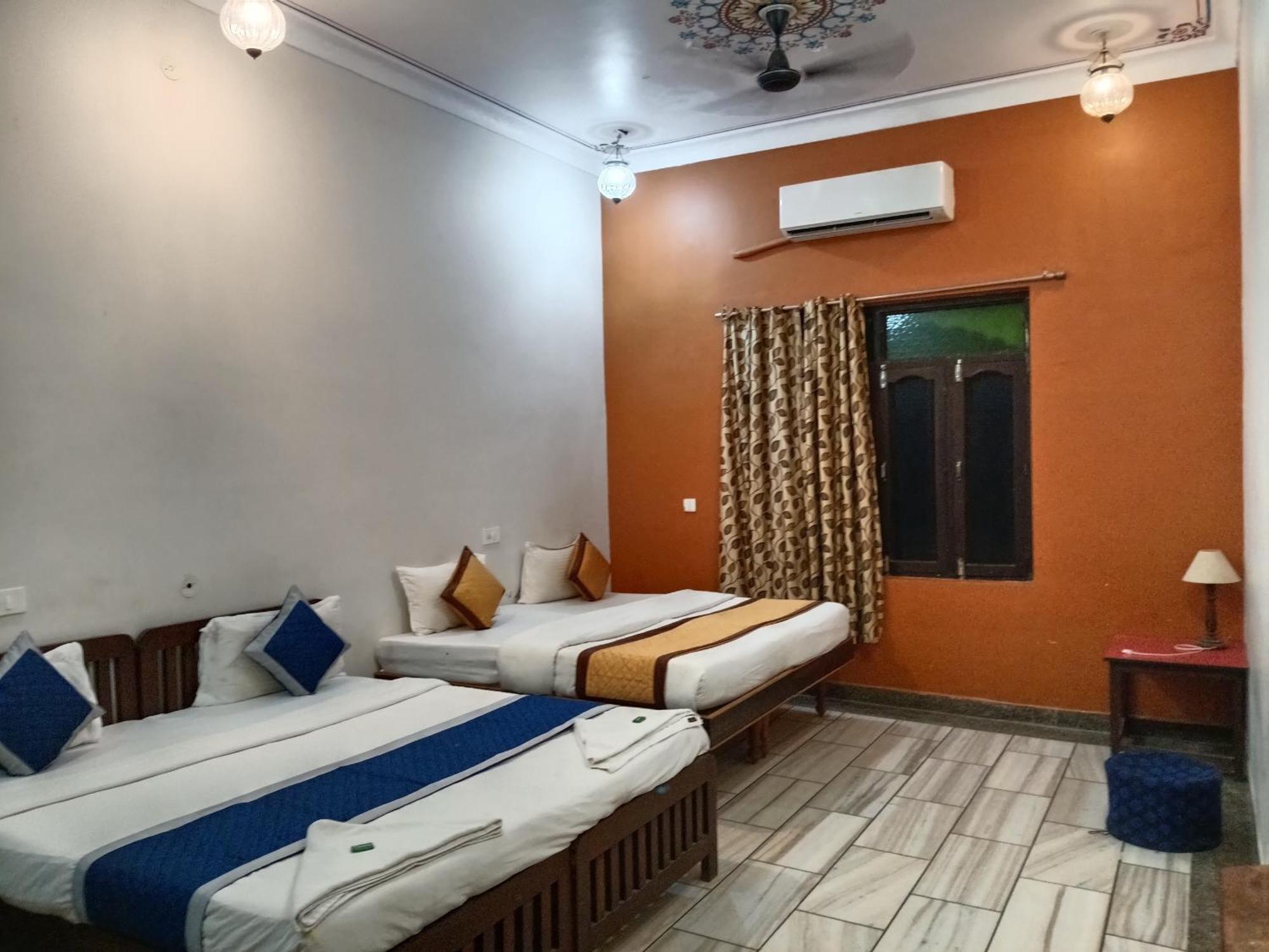 Hotel Mewad Haveli Пушкар Екстер'єр фото